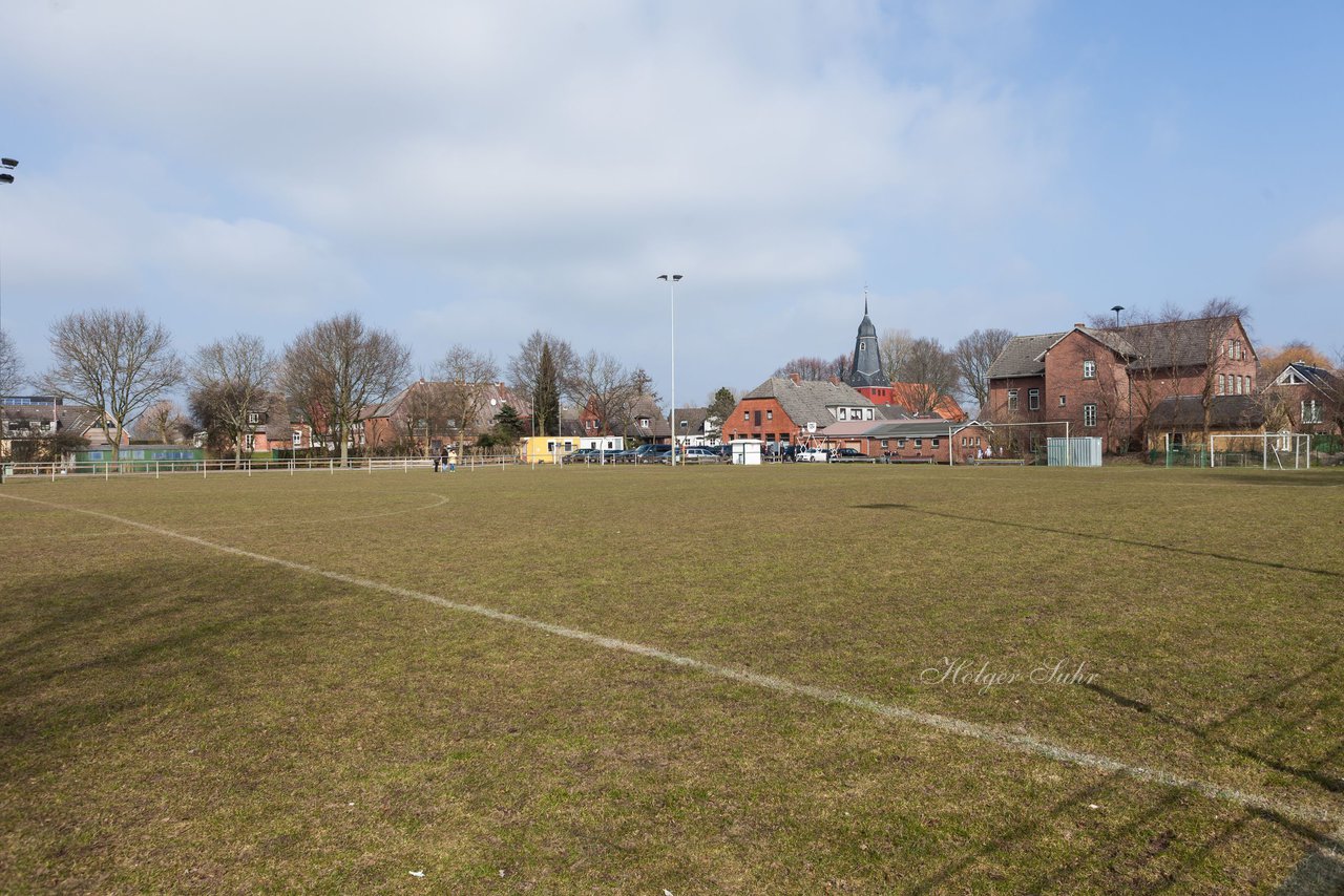 Bild 88 - wBJ SG Weststeinburg/Beidenfleth - SV Henstedt Ulzburg : Ergebnis: 0:4